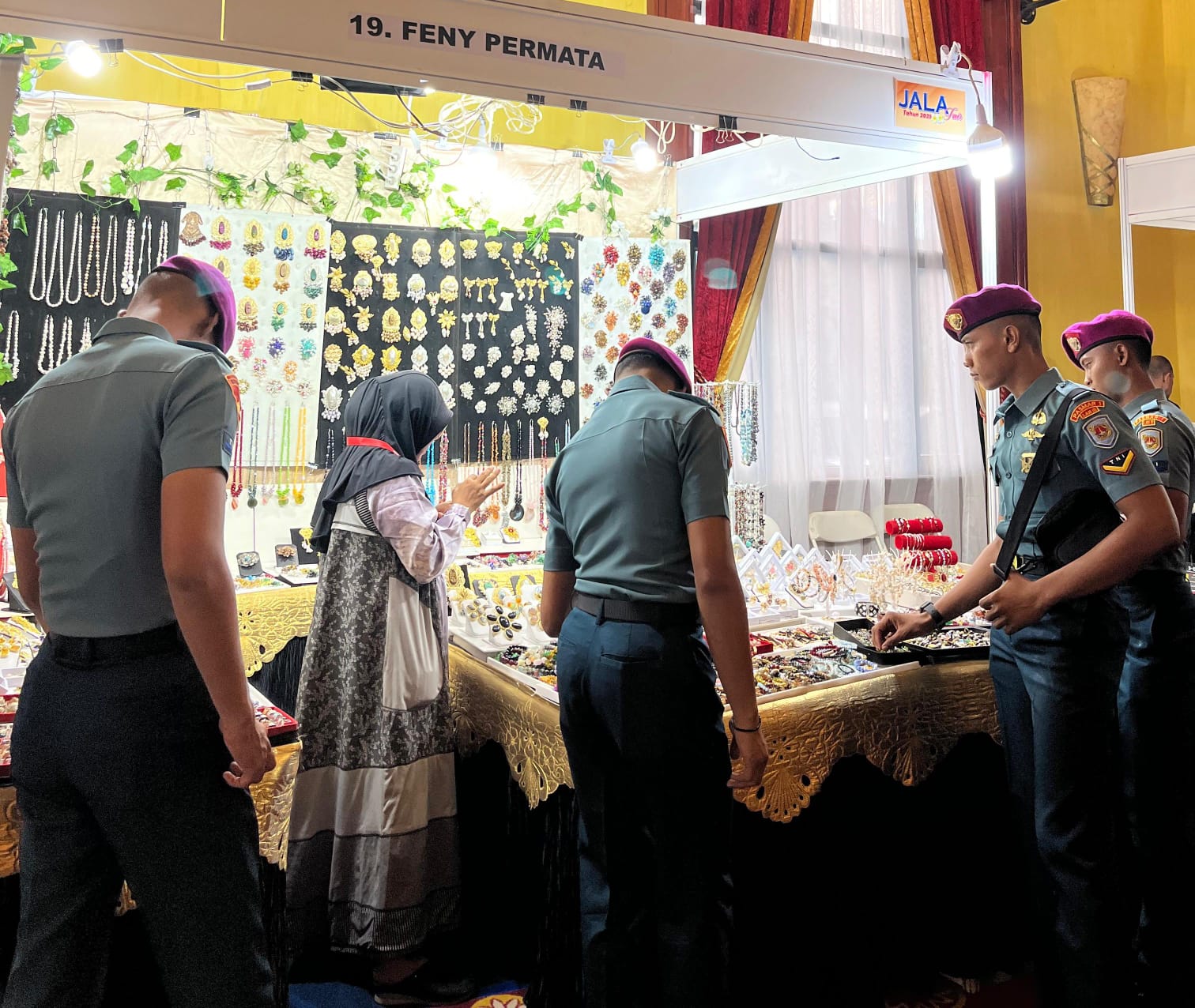 Jala Fair PRAJURIT YONMARHANLAN III JAKARTA HIU PERKASA HADIRI JALA FAIR 2025